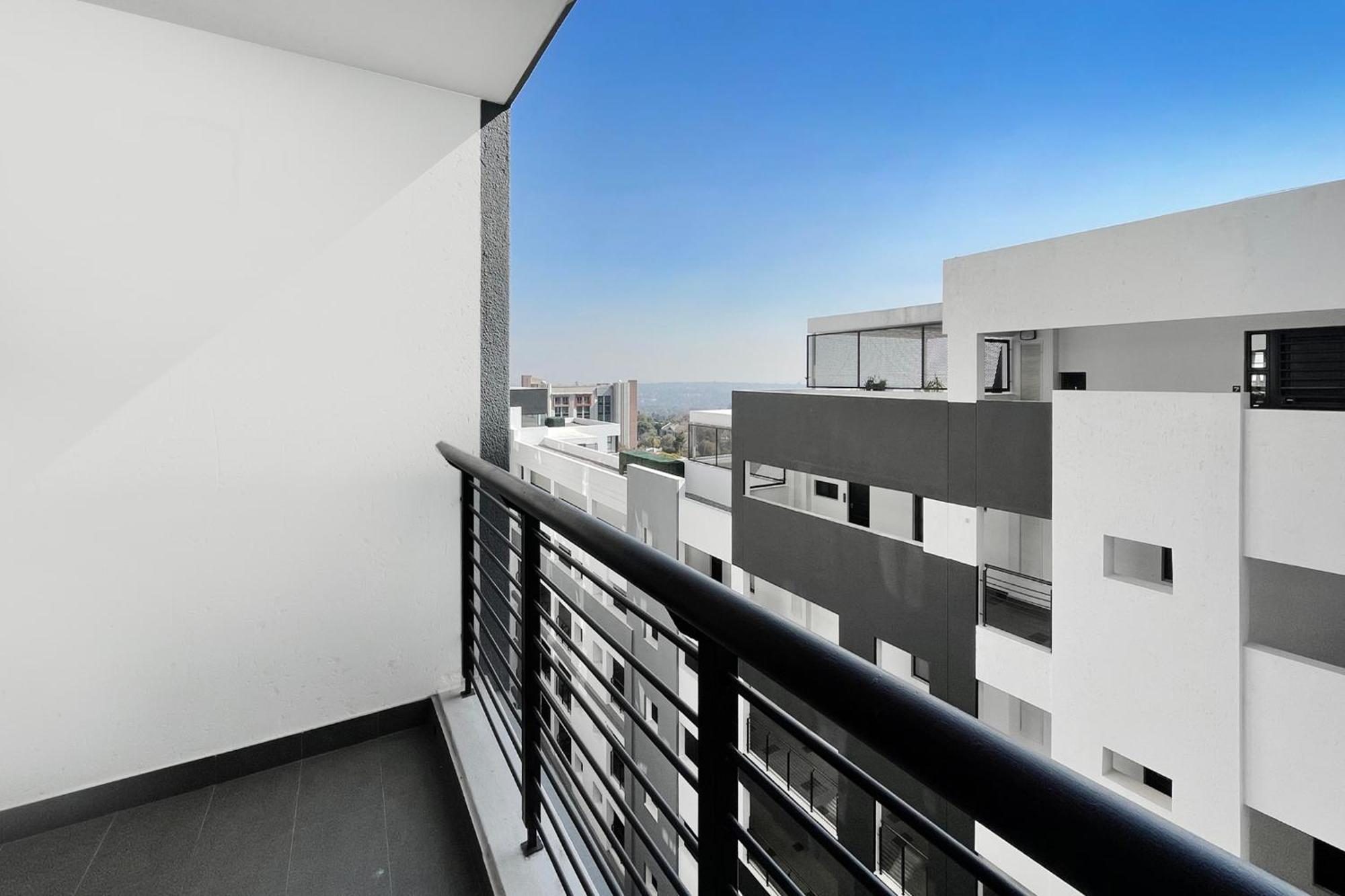 2 On 7Th, The Vantage Apartment Johannesburg Bagian luar foto